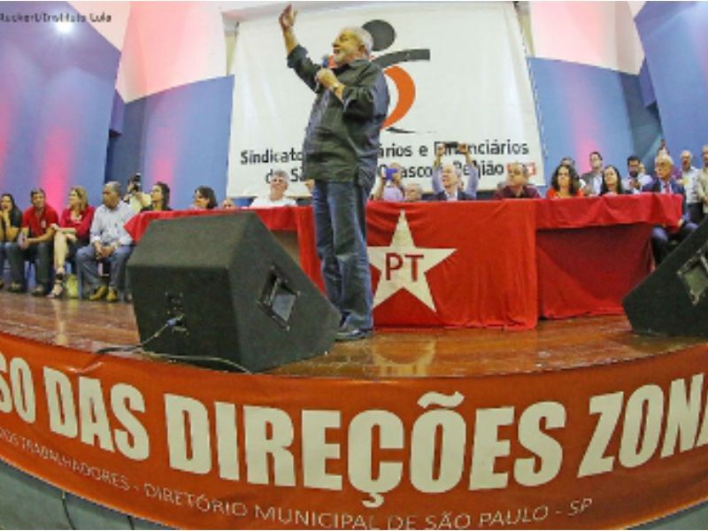 Lula disse que trabalhadores precisam se unir contra PL 4330
